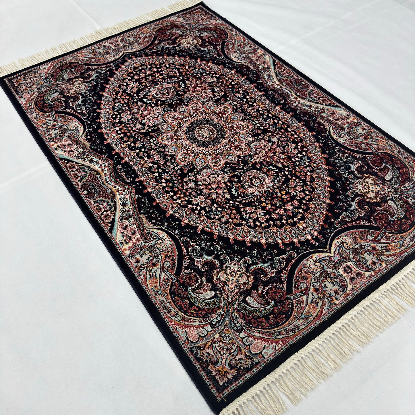 4 ft x 6 ft Persian Acrylic Rug, 700 Reed Machine-Made Carpet