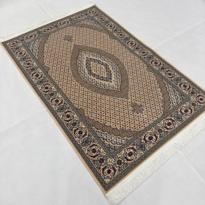 Persian Silk Mahi Medallion Rug 3 ft x 5 ft | 1600 Reeds